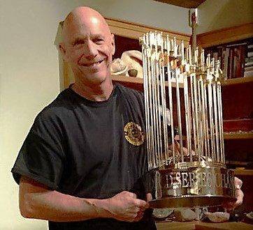New York Yankees 2009 World Series Champions Relpica Trophy